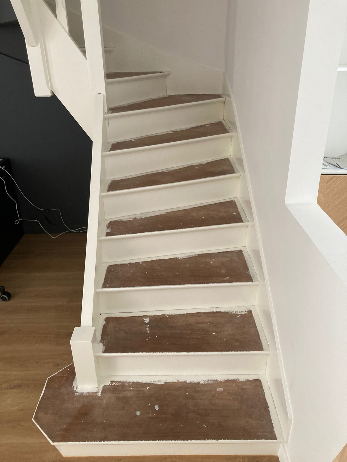 16-escalier-avant